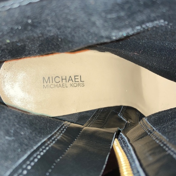 LEONA MICHAEL KORS LEATHER HEELS - Picture 8 of 9